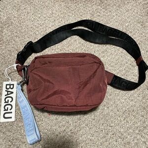 Baggu Belt Bag with Baggu Keychain!!